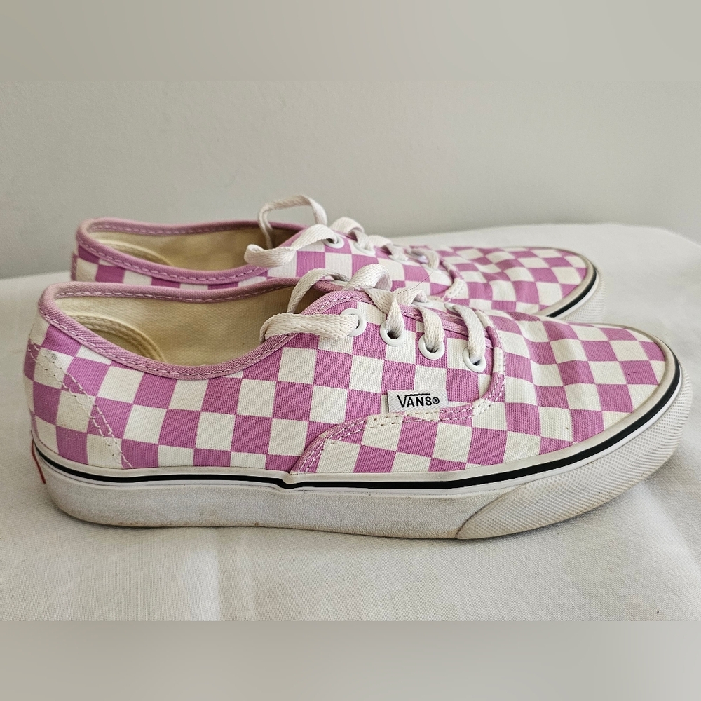 VANS Off The Wall Unisex Pink & White Checkered Sneakers, Shoes - Picture 2 of 9